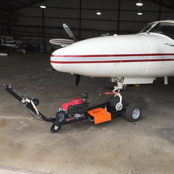 AIRTUG 10-s/h pulling plane in hangar