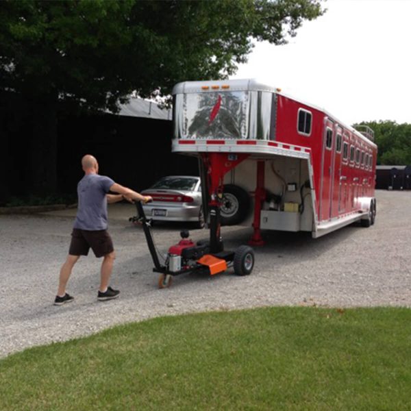 airtug 5th wheel tug in action